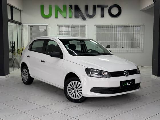 VOLKSWAGEN GOL 1.6 MI HIGHLINE 8V FLEX 4P MANUAL VOLKSWAGEN GOL 1.6 MI HIGHLINE 8V FLEX 4P MANUAL